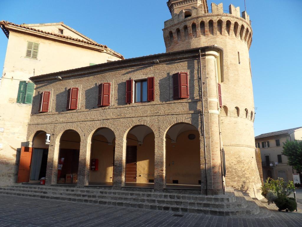 B&B Reillys Montecarotto Bagian luar foto